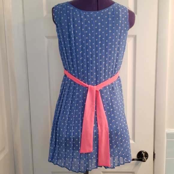 Girls Party Dress - Picture 2 of 3